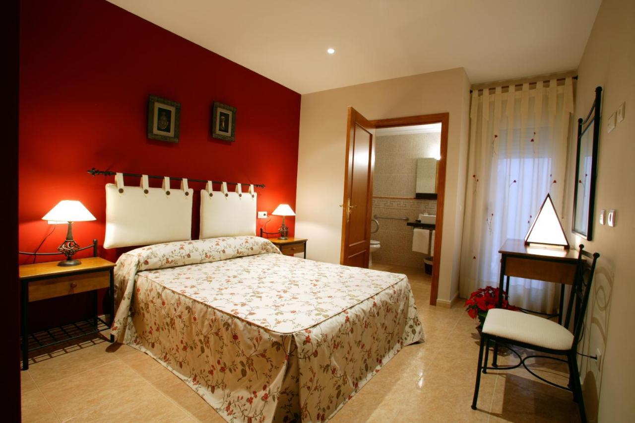 Apartamentos Hotel 77 Ayora Exteriör bild